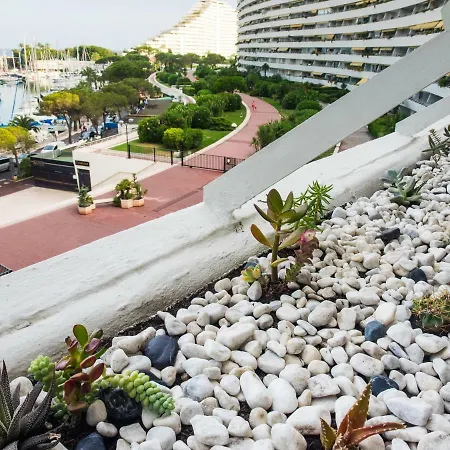 Studio Vue Mer Marina Baie Des Anges Apartment *